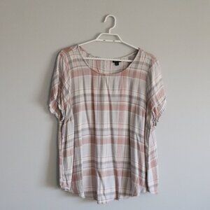 Torrid Womens Pink Sz 2 Abbey‎ Plaid Buttoned Woven Short Sleeve Pullover Blouse